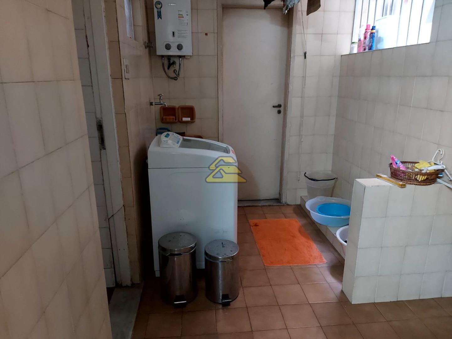 Apartamento à venda com 3 quartos, 136m² - Foto 18