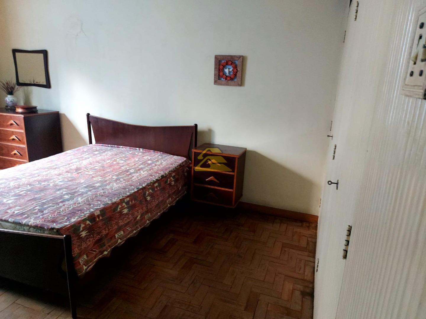 Apartamento à venda com 3 quartos, 136m² - Foto 9