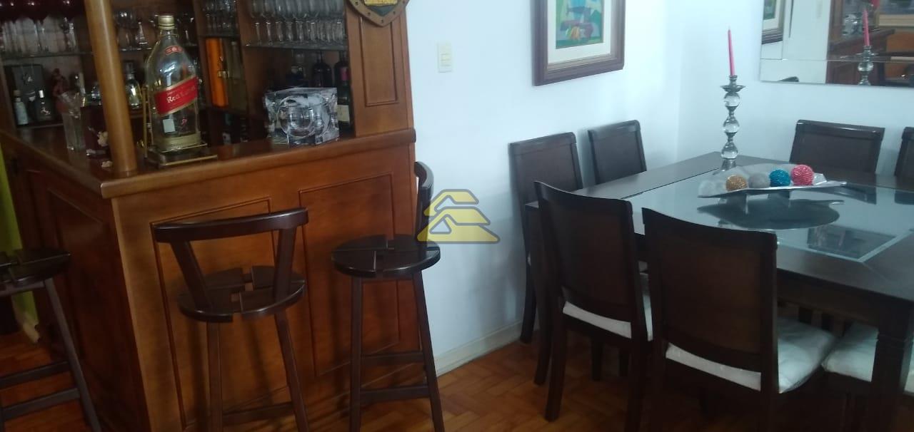 Apartamento à venda com 3 quartos, 198m² - Foto 6