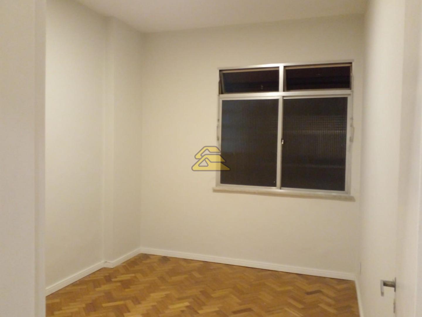 Apartamento à venda com 3 quartos, 72m² - Foto 4