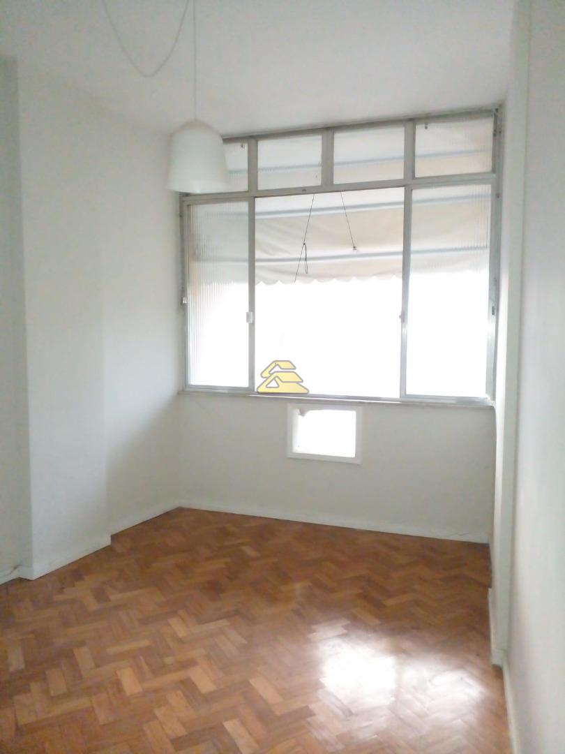 Apartamento à venda com 3 quartos, 72m² - Foto 3