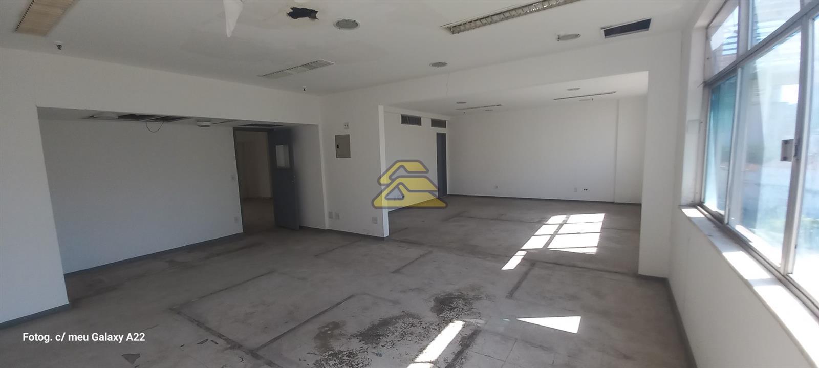 Prédio Inteiro para alugar, 2400m² - Foto 9