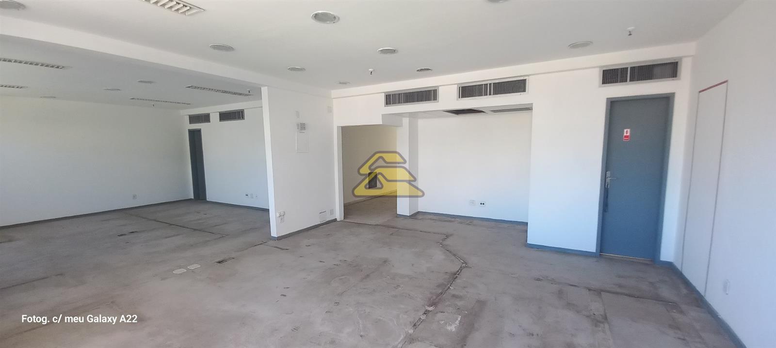 Prédio Inteiro para alugar, 2400m² - Foto 11