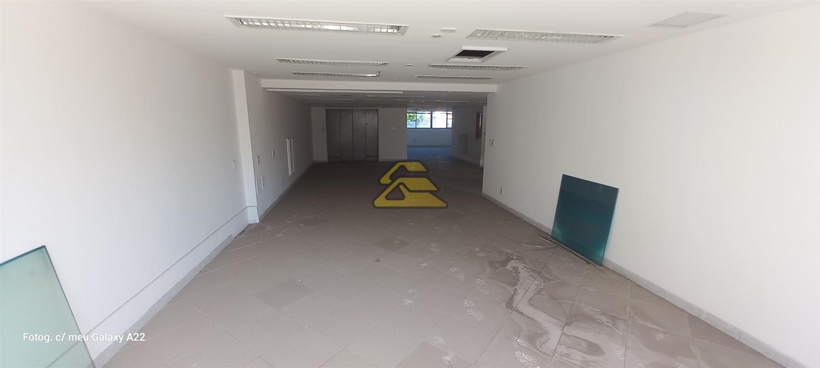 Prédio Inteiro para alugar, 2400m² - Foto 29