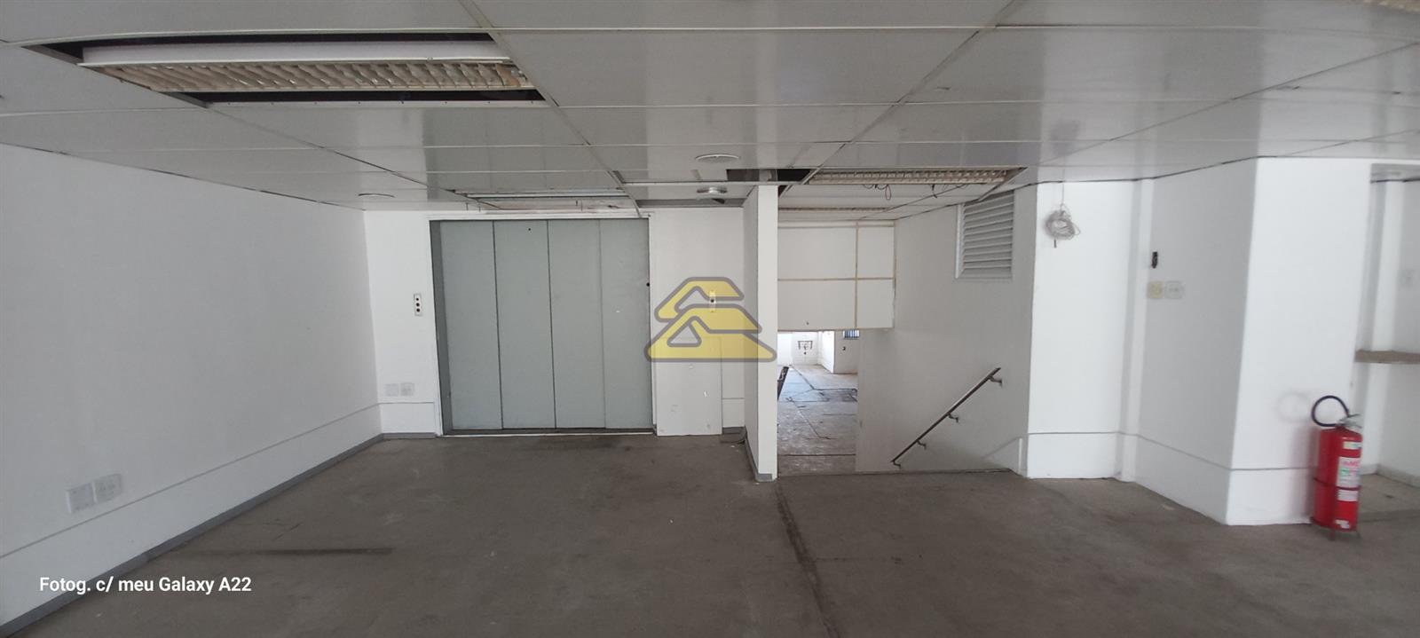 Prédio Inteiro para alugar, 2400m² - Foto 34