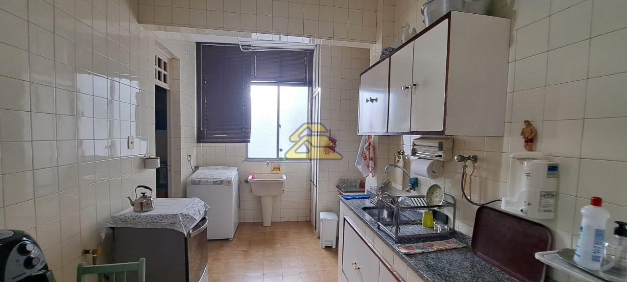 Apartamento à venda com 3 quartos, 124m² - Foto 19