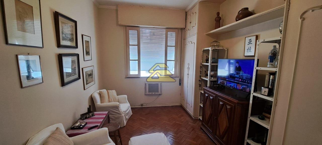 Apartamento à venda com 3 quartos, 124m² - Foto 12