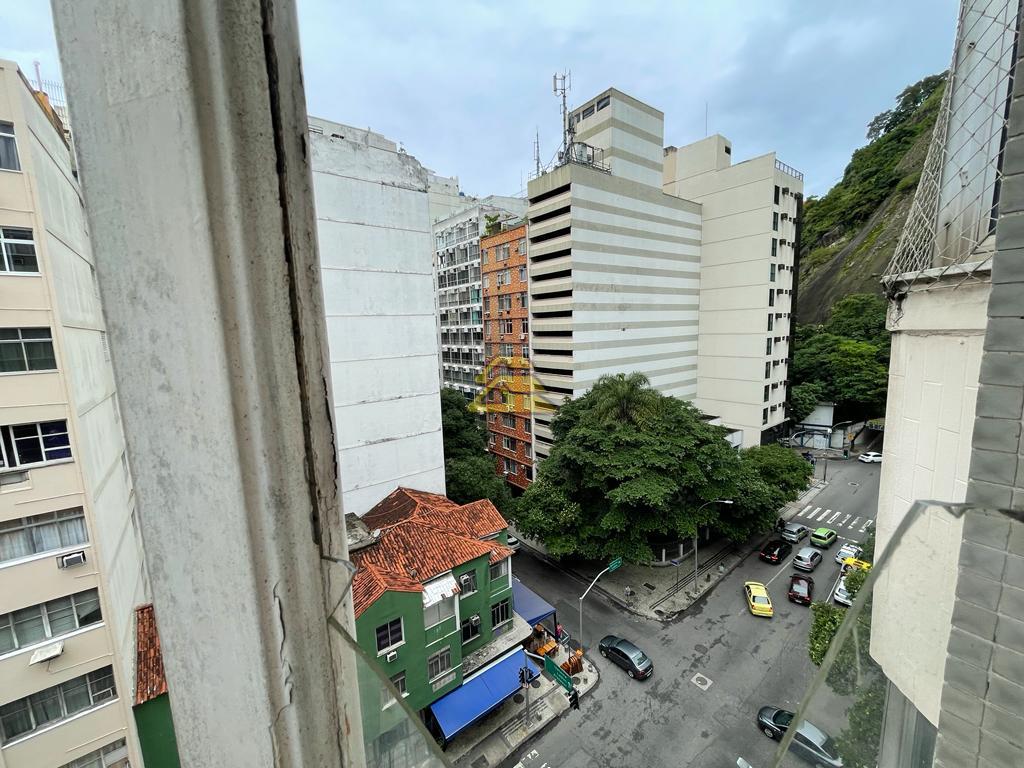 Apartamento à venda com 2 quartos, 60m² - Foto 21