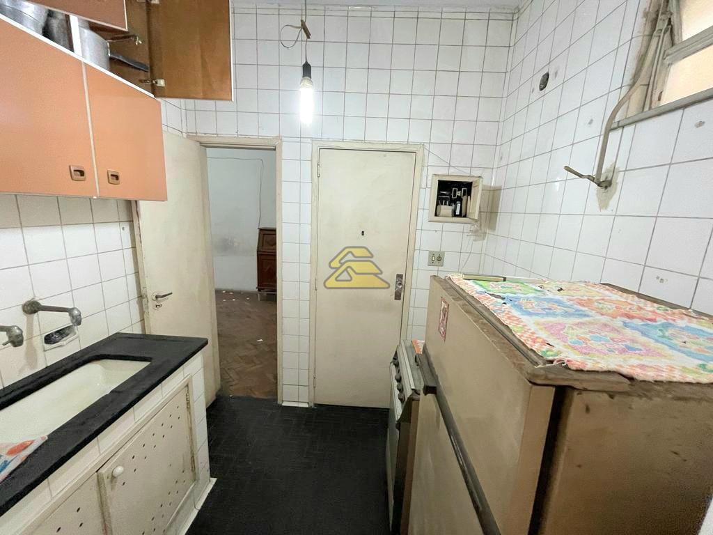 Apartamento à venda com 2 quartos, 60m² - Foto 17