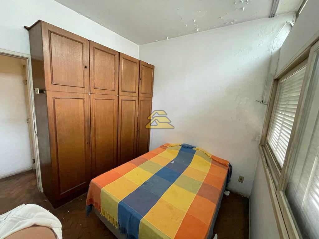 Apartamento à venda com 2 quartos, 60m² - Foto 13