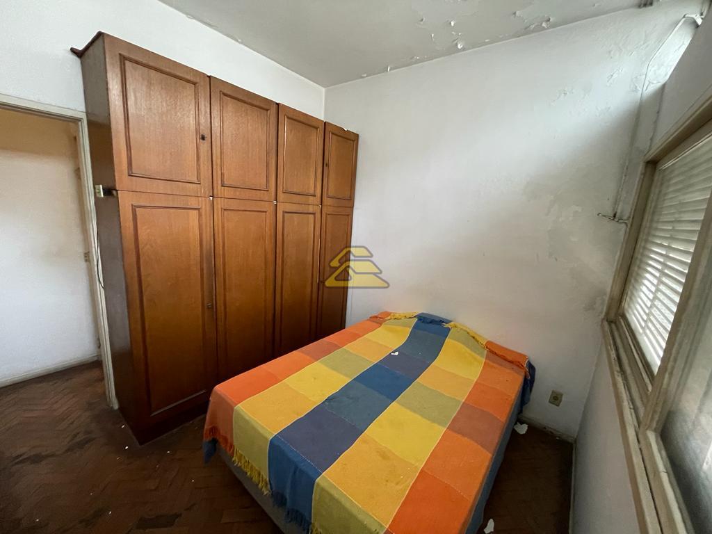 Apartamento à venda com 2 quartos, 60m² - Foto 11