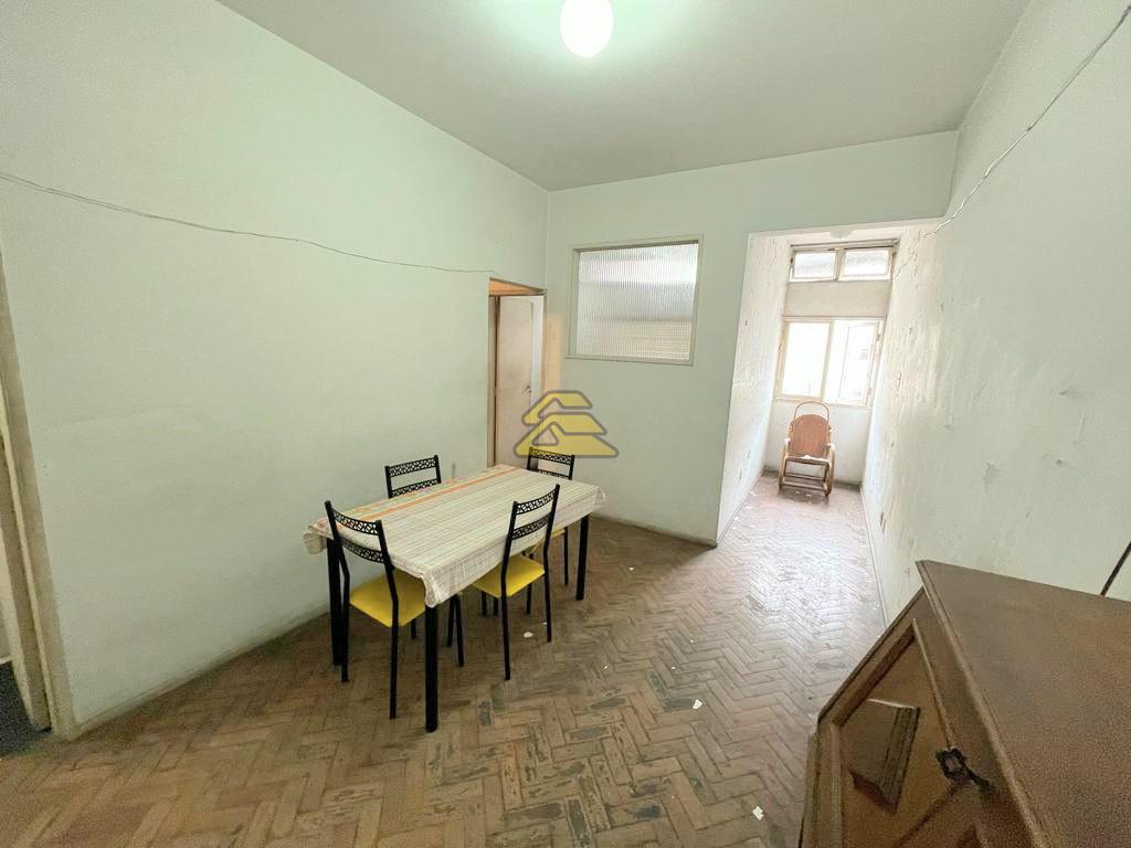 Apartamento à venda com 2 quartos, 60m² - Foto 3