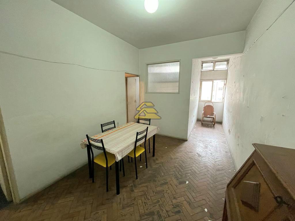 Apartamento à venda com 2 quartos, 60m² - Foto 1