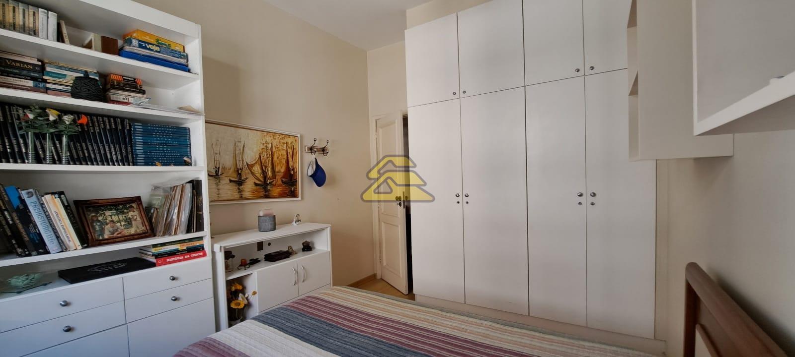 Apartamento à venda com 3 quartos, 108m² - Foto 13