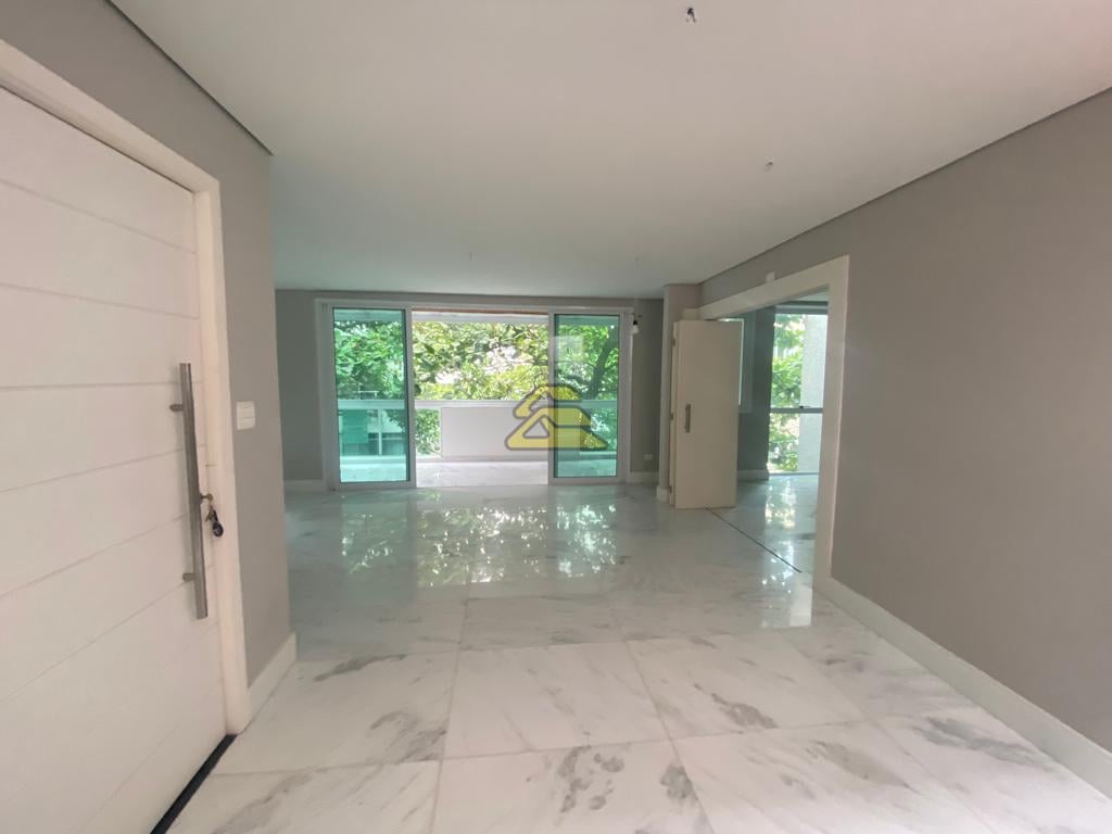 Cobertura à venda com 3 quartos, 270m² - Foto 5