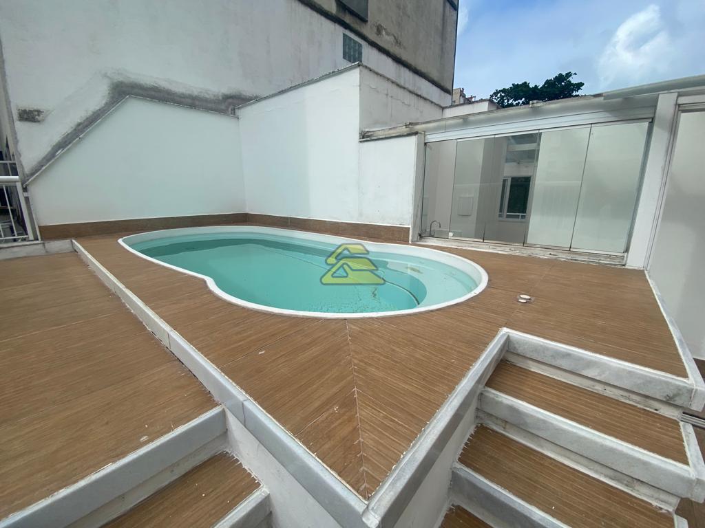 Cobertura à venda com 3 quartos, 270m² - Foto 29