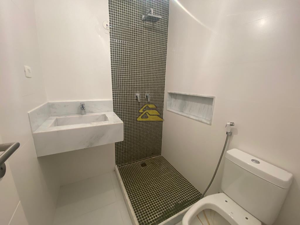 Cobertura à venda com 3 quartos, 270m² - Foto 10