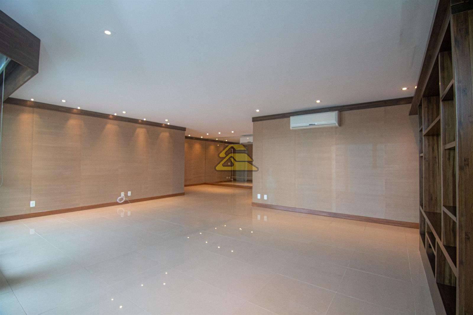 Apartamento à venda com 3 quartos, 250m² - Foto 9