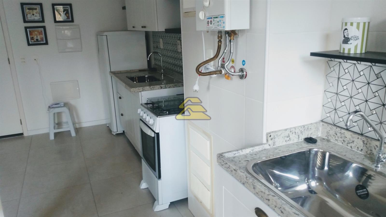 Apartamento à venda com 1 quarto, 43m² - Foto 10