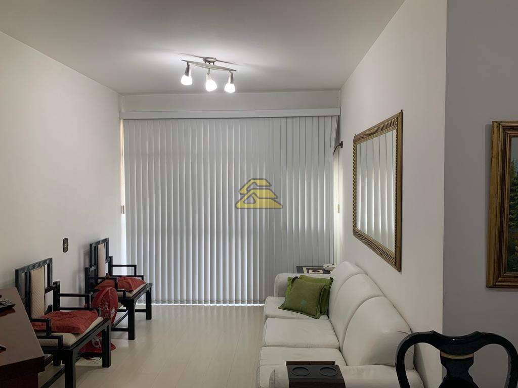 Apartamento à venda com 3 quartos, 124m² - Foto 2