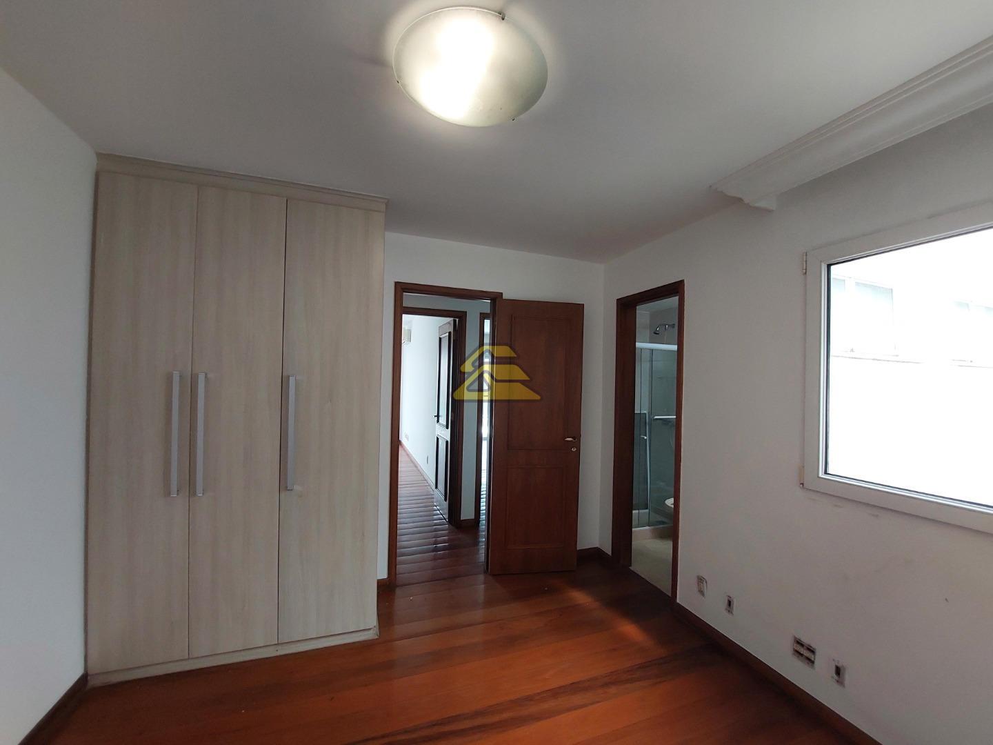 Cobertura à venda com 5 quartos, 300m² - Foto 33