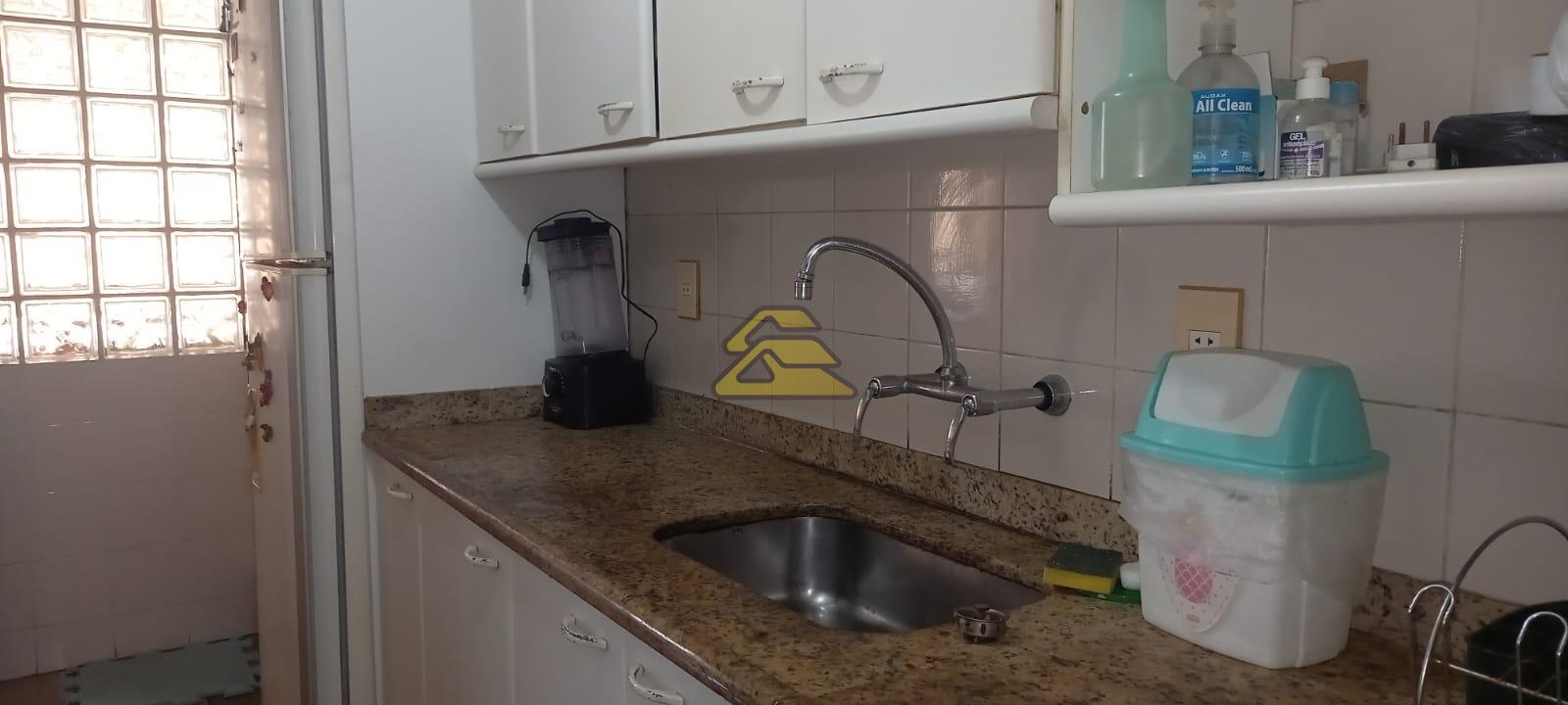 Apartamento à venda com 3 quartos, 100m² - Foto 12