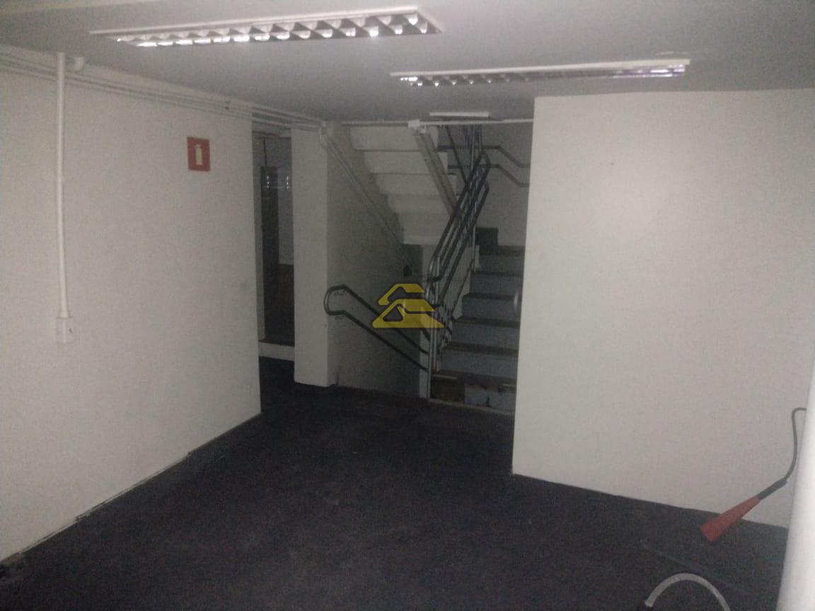 Loja-Salão para alugar com 1 quarto, 400m² - Foto 22