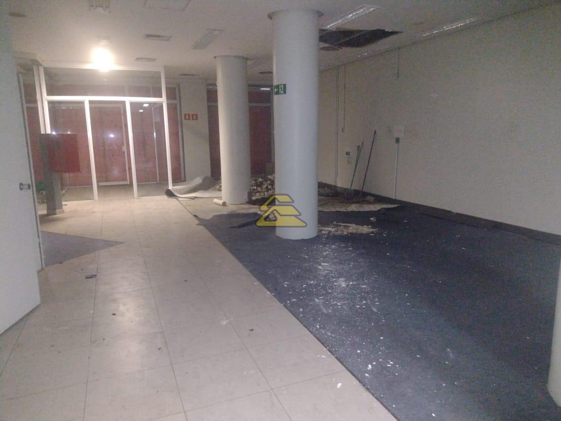 Loja-Salão para alugar com 1 quarto, 400m² - Foto 2