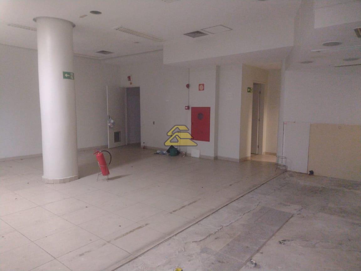 Loja-Salão para alugar com 1 quarto, 400m² - Foto 25