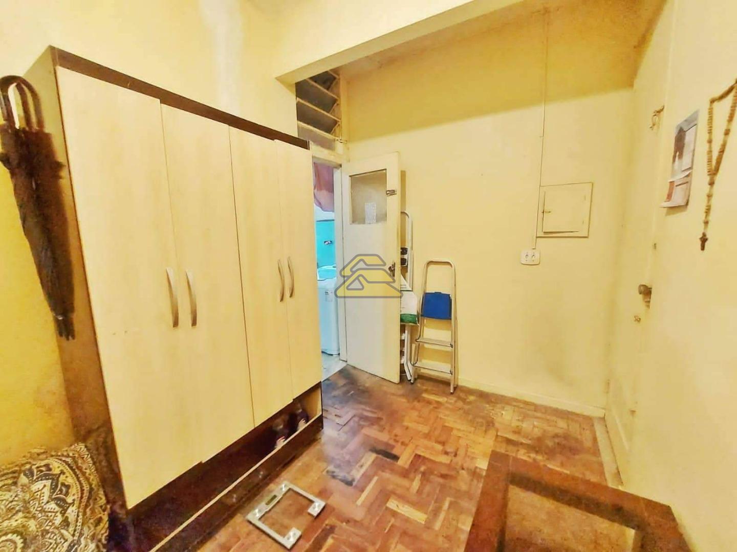 Apartamento à venda com 3 quartos, 110m² - Foto 11