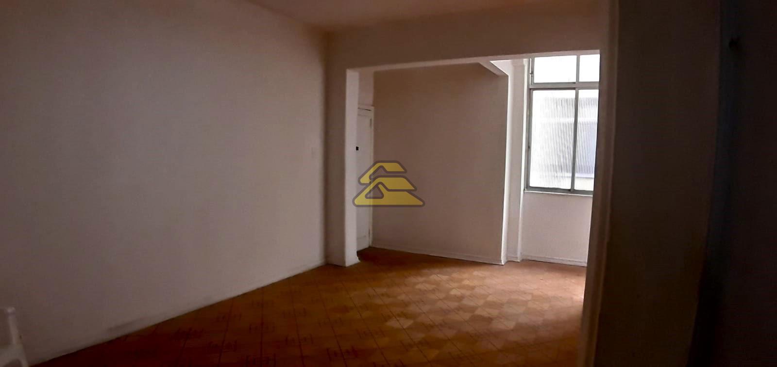 Apartamento à venda com 3 quartos, 110m² - Foto 3