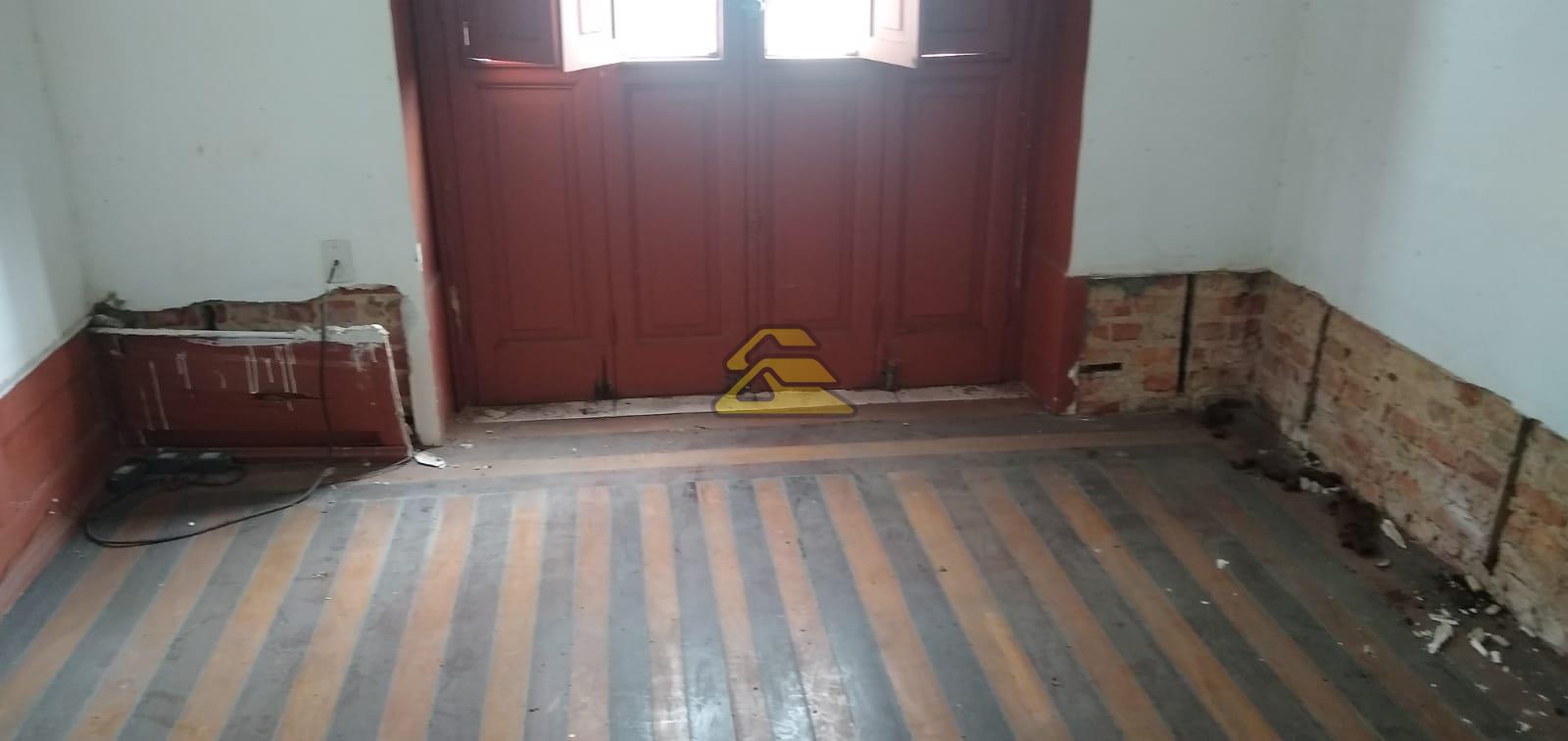 Prédio Inteiro à venda com 3 quartos, 207m² - Foto 5