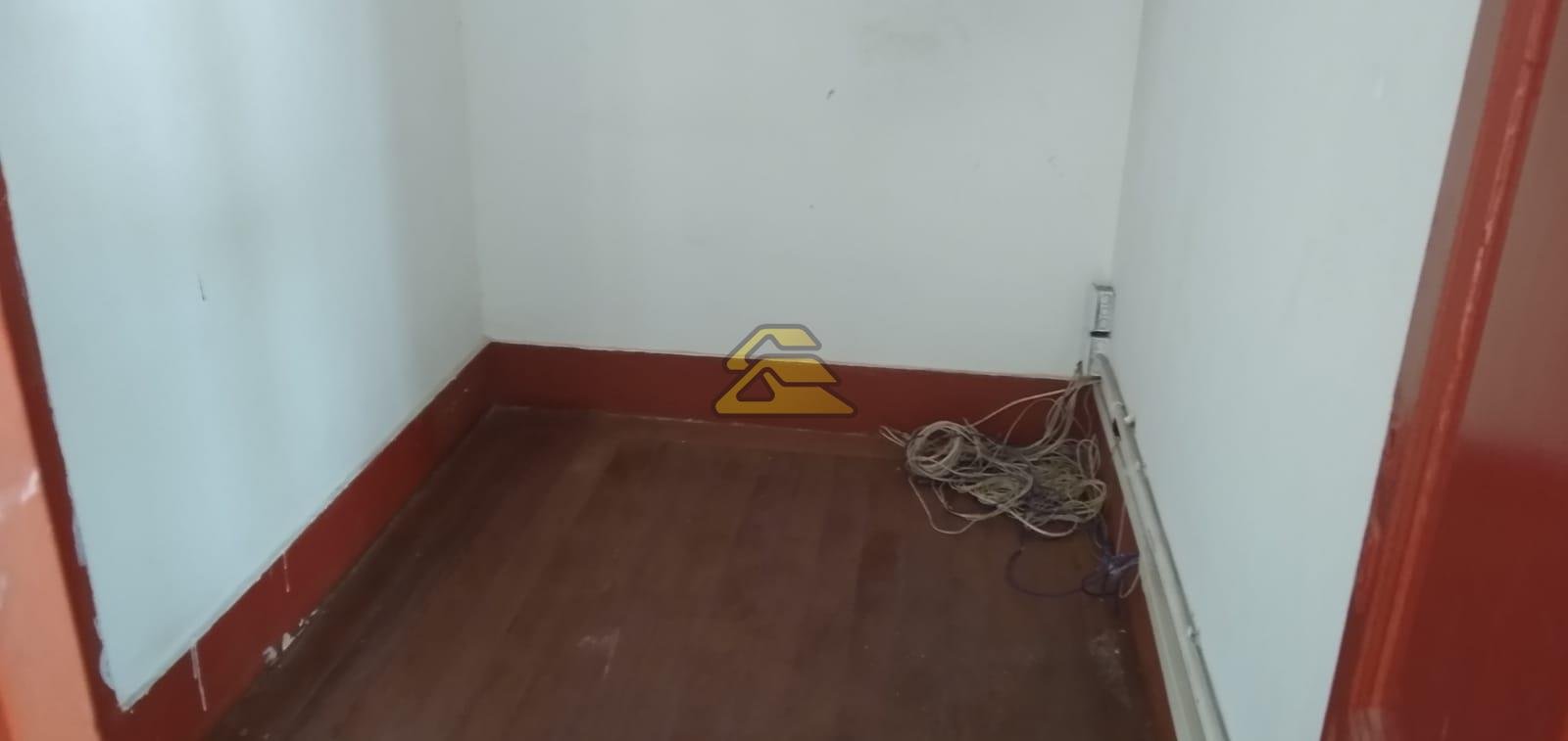 Prédio Inteiro à venda com 3 quartos, 207m² - Foto 7