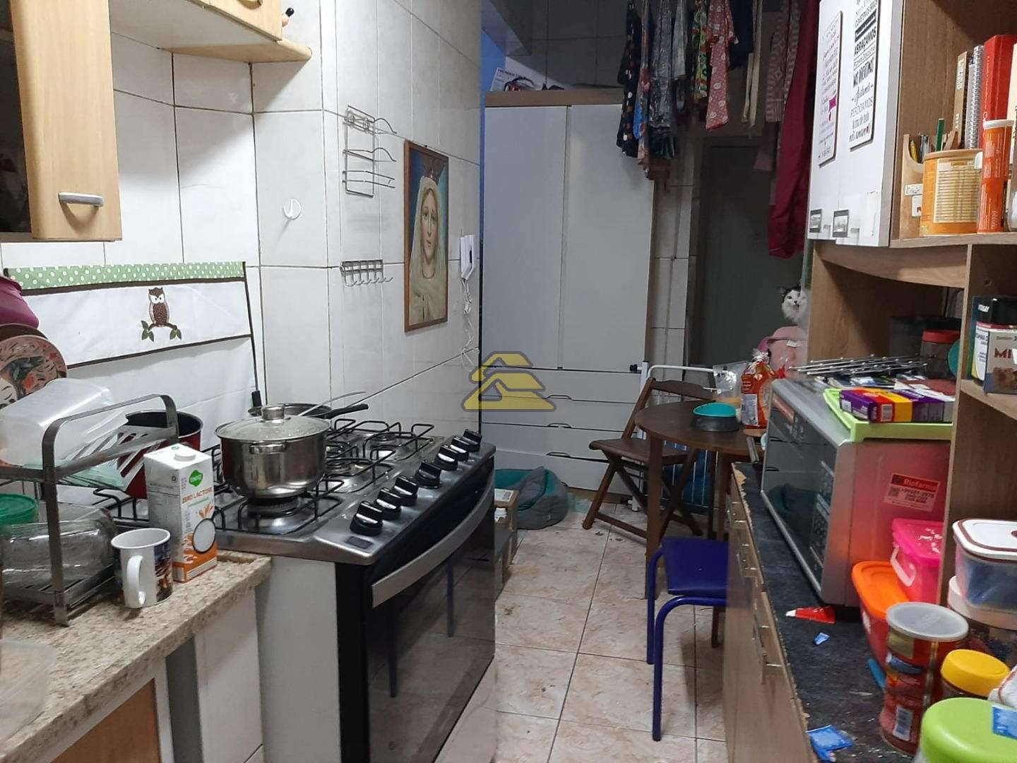 Apartamento à venda com 3 quartos, 109m² - Foto 17