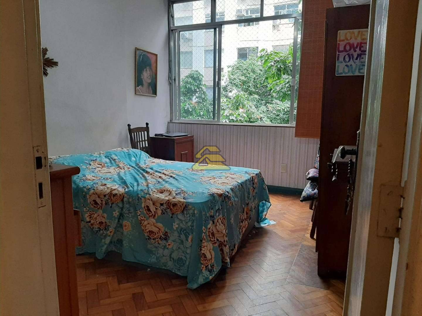 Apartamento à venda com 3 quartos, 109m² - Foto 13