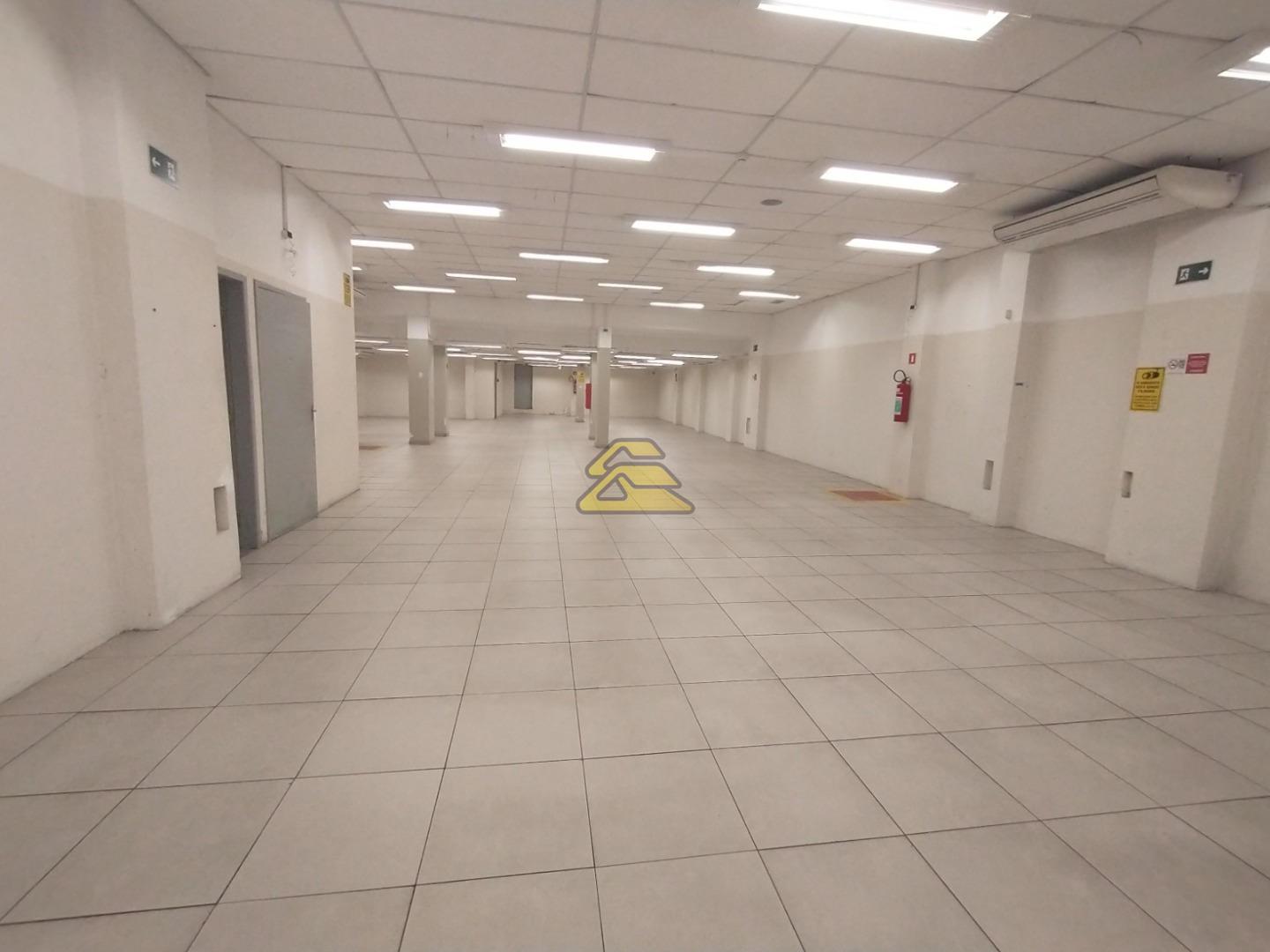 Loja-Salão para alugar, 588m² - Foto 5