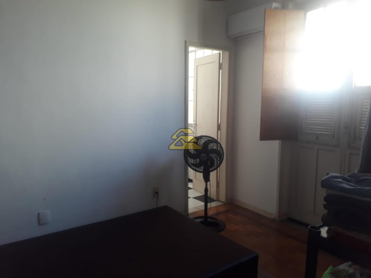 Apartamento à venda com 2 quartos, 78m² - Foto 13