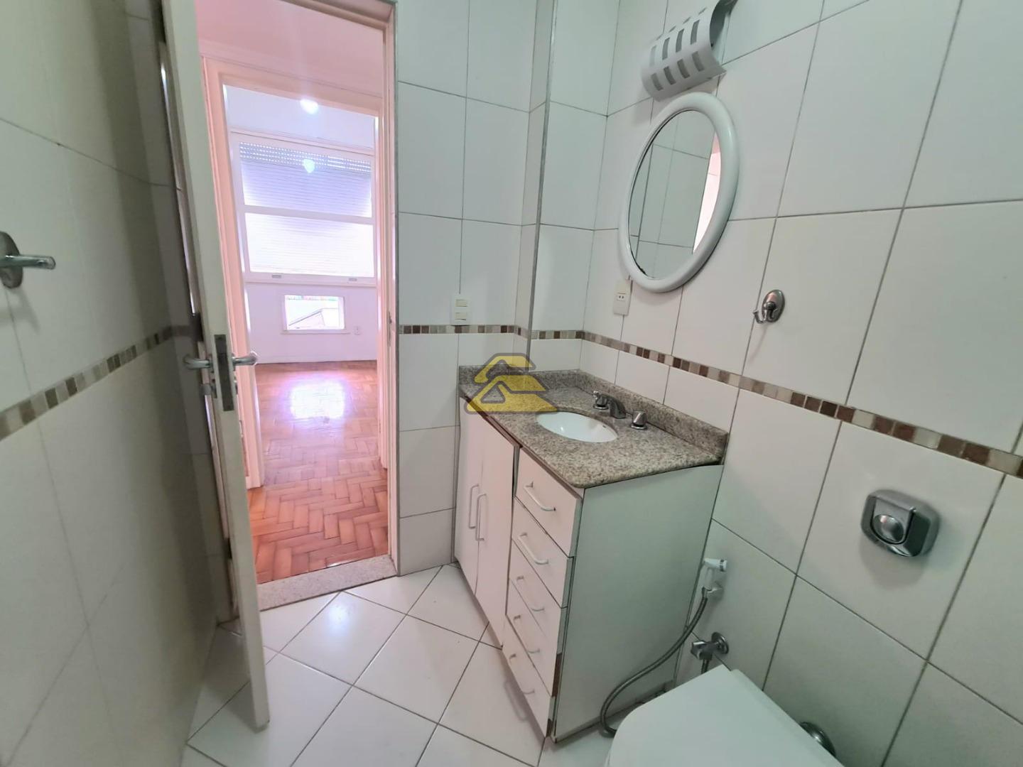 Apartamento à venda com 1 quarto, 50m² - Foto 12