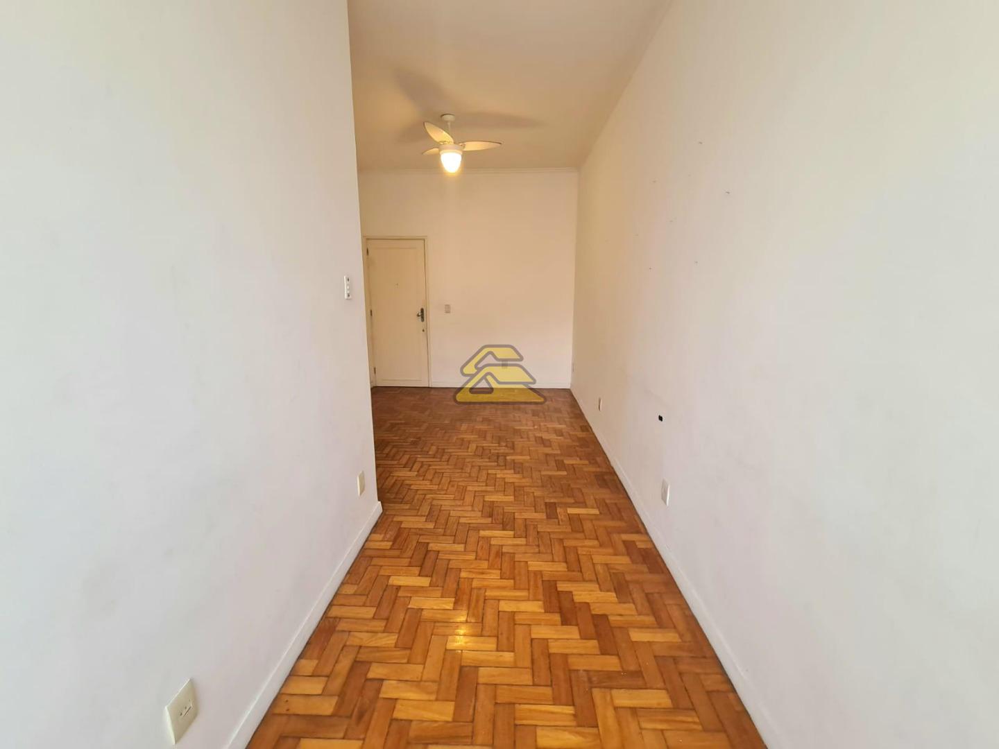 Apartamento à venda com 1 quarto, 50m² - Foto 8