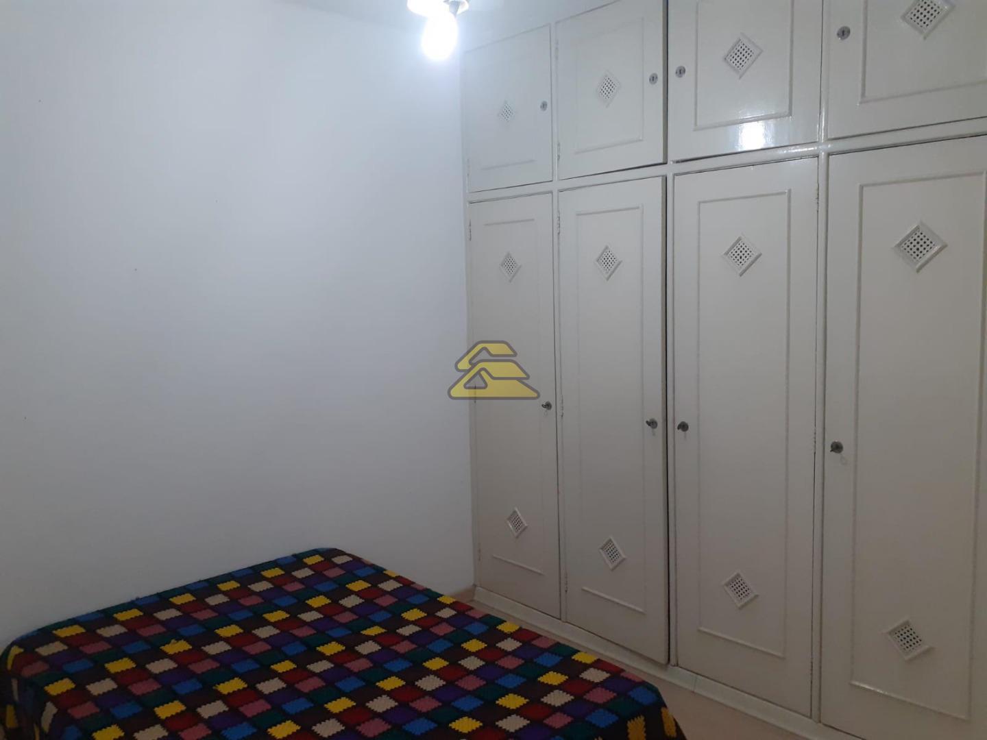 Apartamento à venda com 3 quartos, 224m² - Foto 4