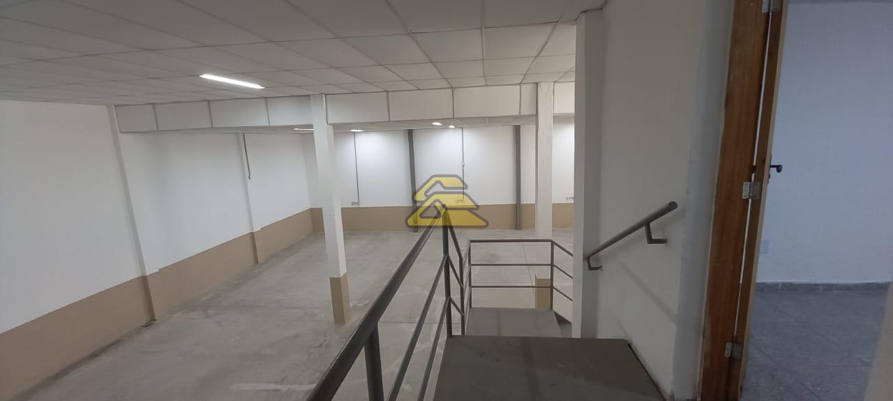 Depósito-Galpão-Armazém para alugar com 1 quarto, 450m² - Foto 9