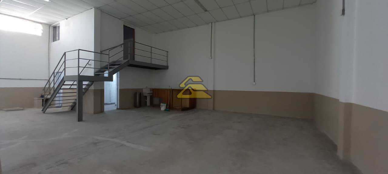 Depósito-Galpão-Armazém para alugar com 1 quarto, 450m² - Foto 4