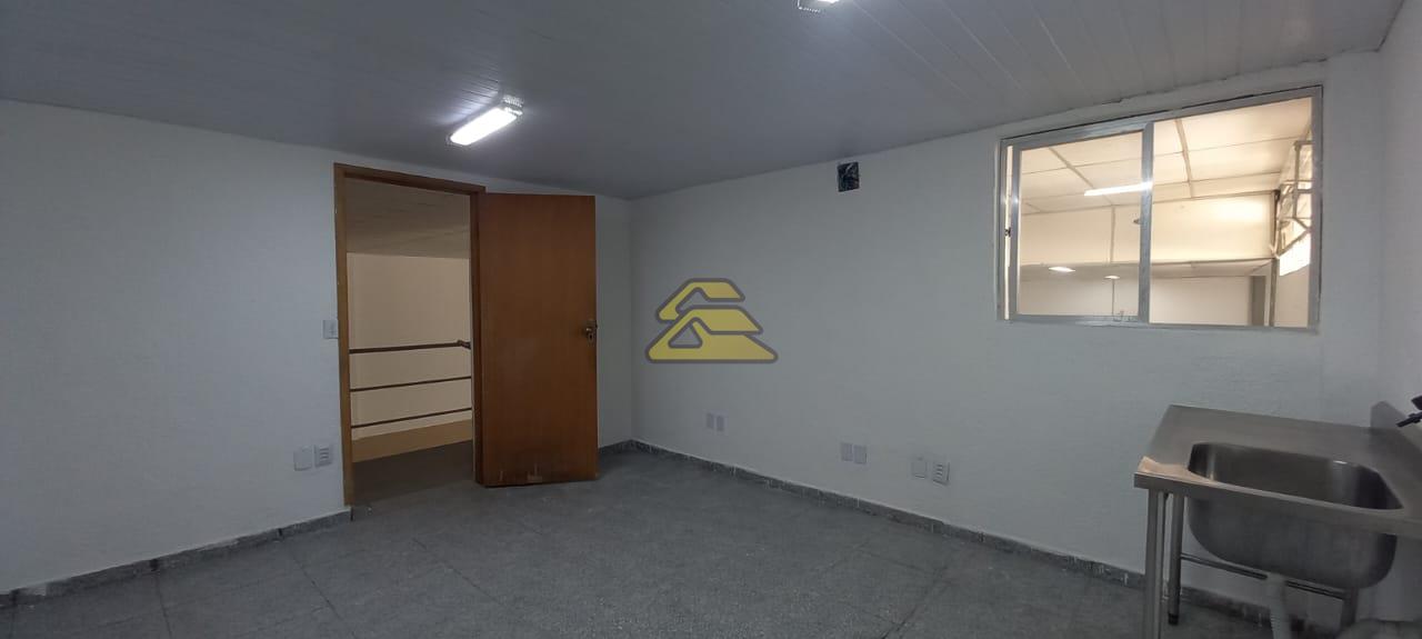 Depósito-Galpão-Armazém para alugar com 1 quarto, 450m² - Foto 16