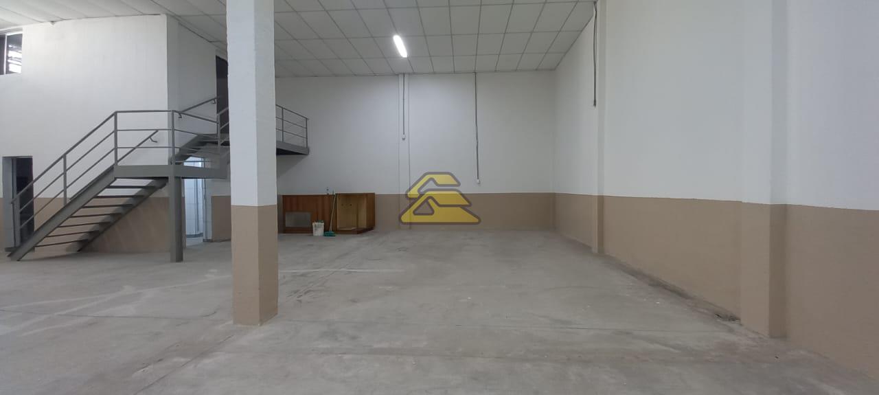 Depósito-Galpão-Armazém para alugar com 1 quarto, 450m² - Foto 6