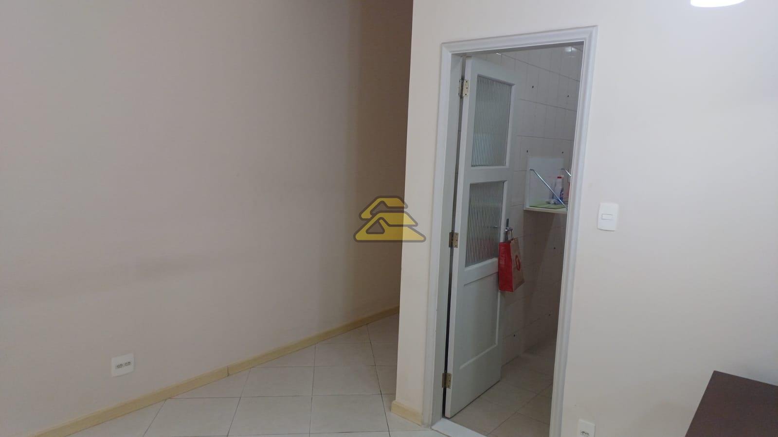 Apartamento à venda com 3 quartos, 86m² - Foto 26