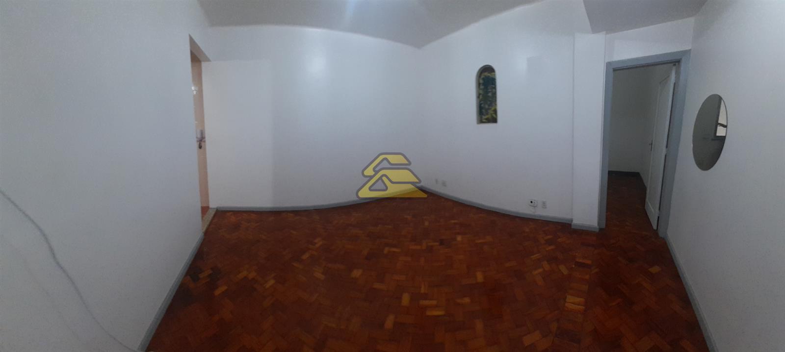 Apartamento à venda com 1 quarto, 62m² - Foto 4