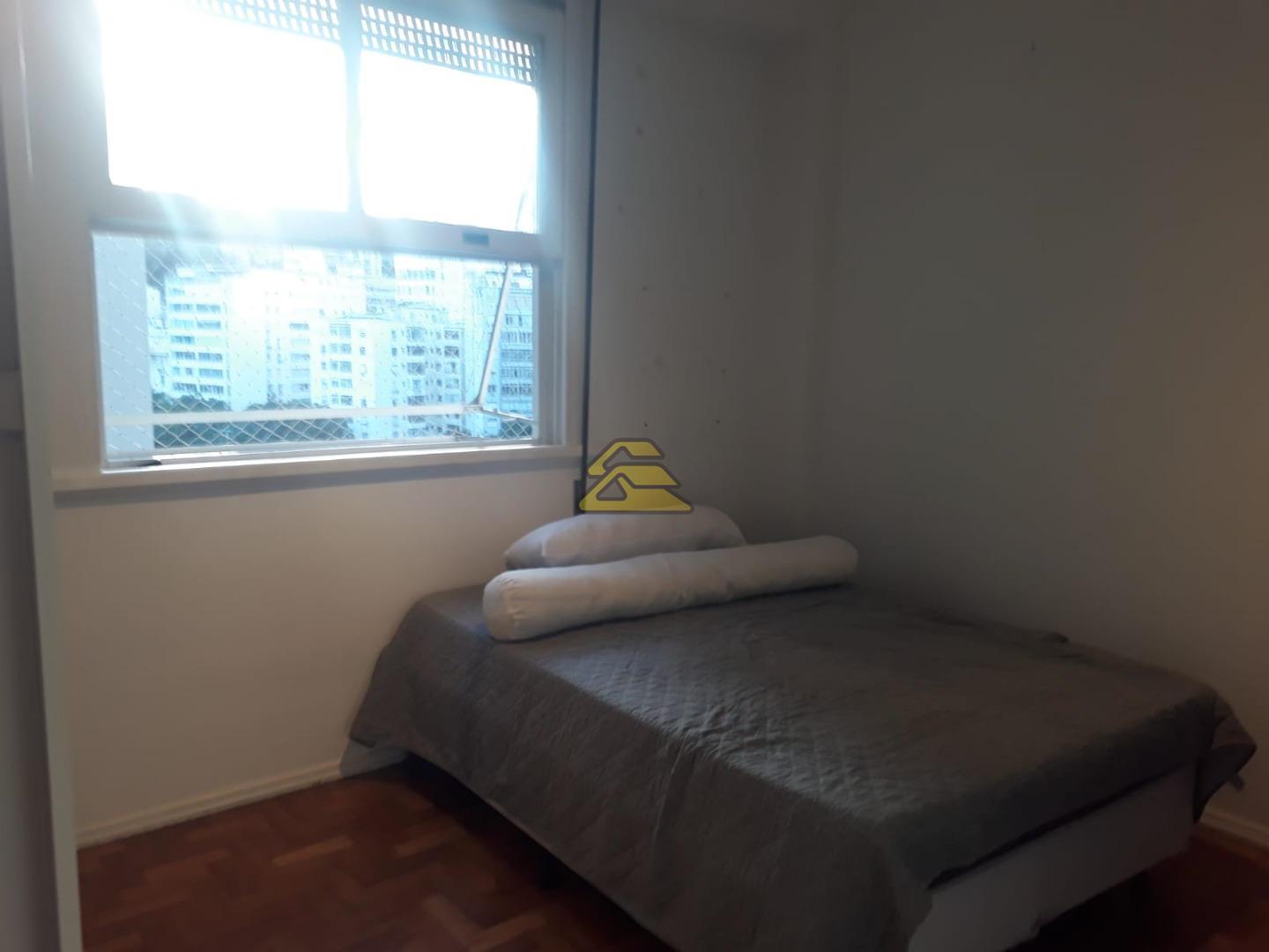 Apartamento à venda com 3 quartos, 132m² - Foto 13