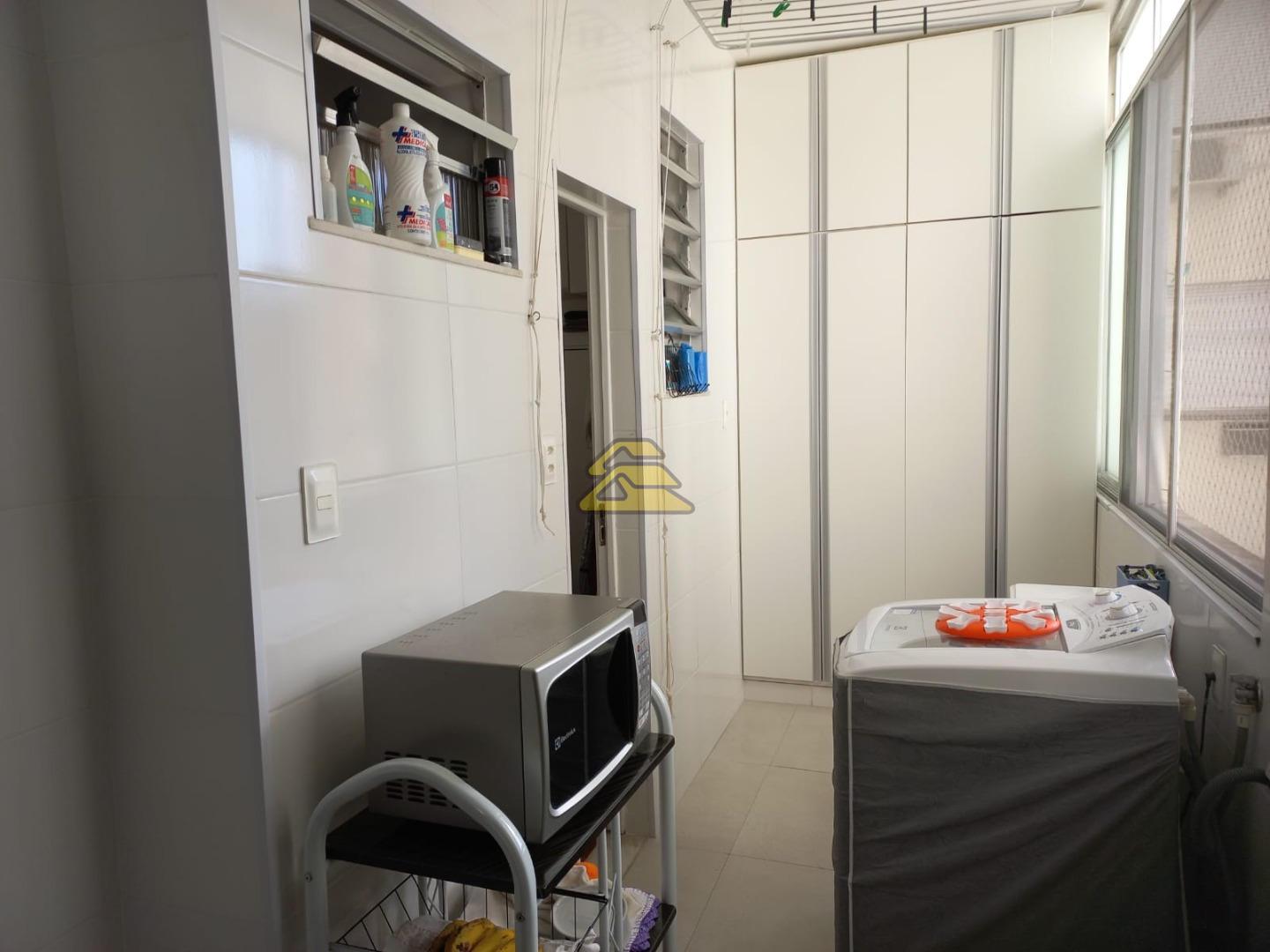 Apartamento à venda com 3 quartos, 132m² - Foto 17