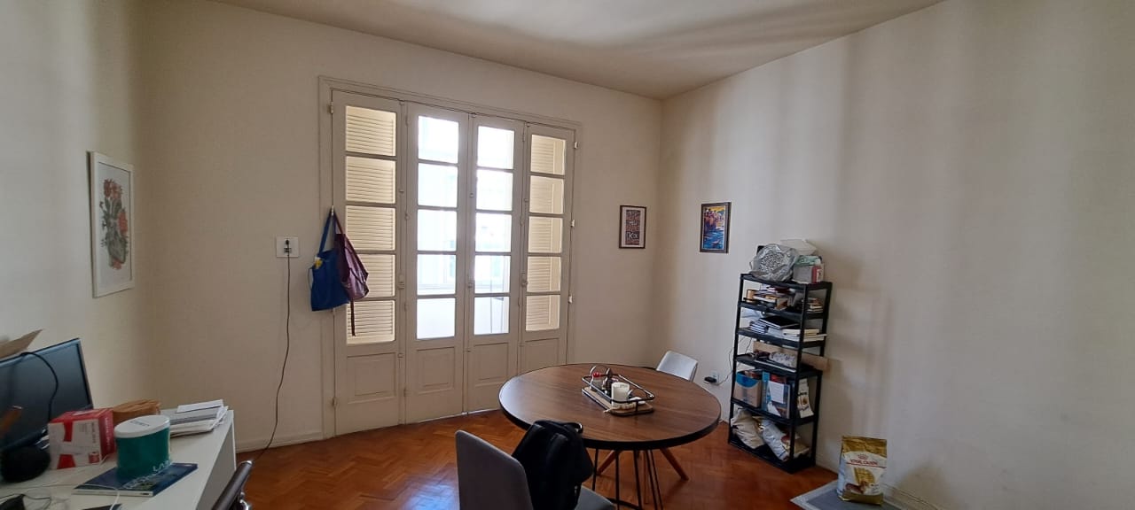 Apartamento à venda com 4 quartos, 188m² - Foto 19