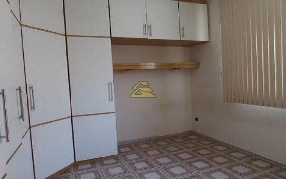 Casa à venda com 3 quartos, 169m² - Foto 17